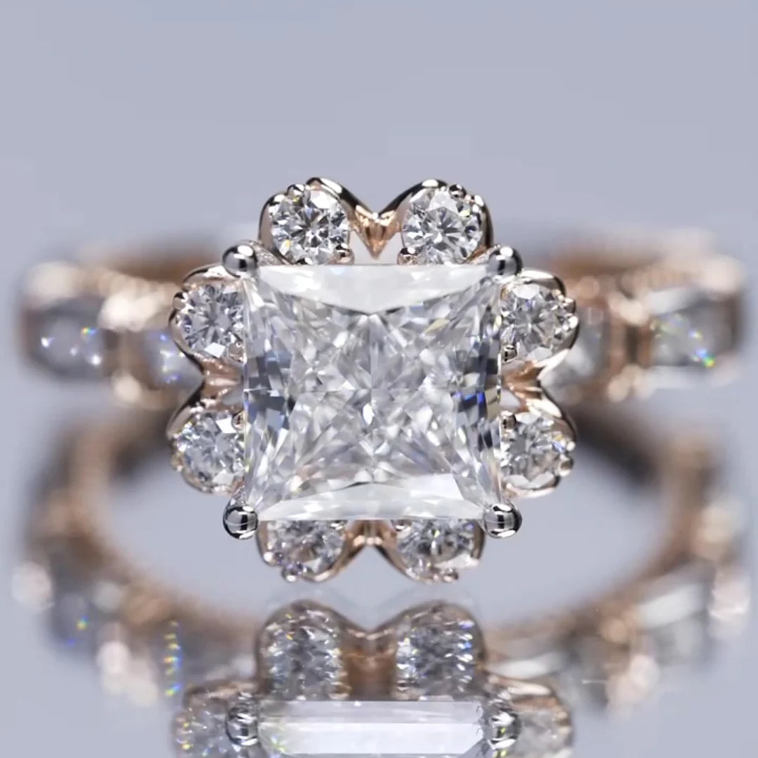 New Arrived Flower Design Princess Cut Engagement Ring