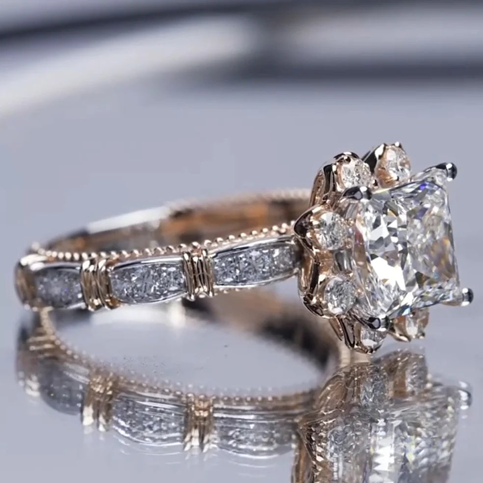 New Arrived Flower Design Princess Cut Engagement Ring